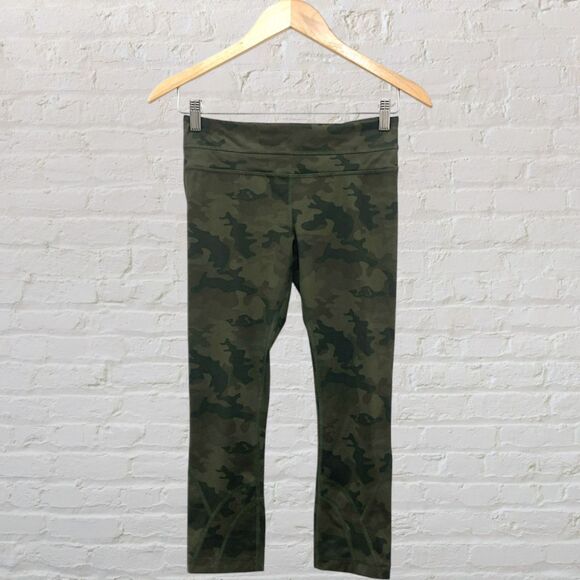 ๐ Lululemon Run Inspire Crop II Size 4 Green Camo Luxtreme Leggings ๐โโ๏ธ - Picture 3 of 16